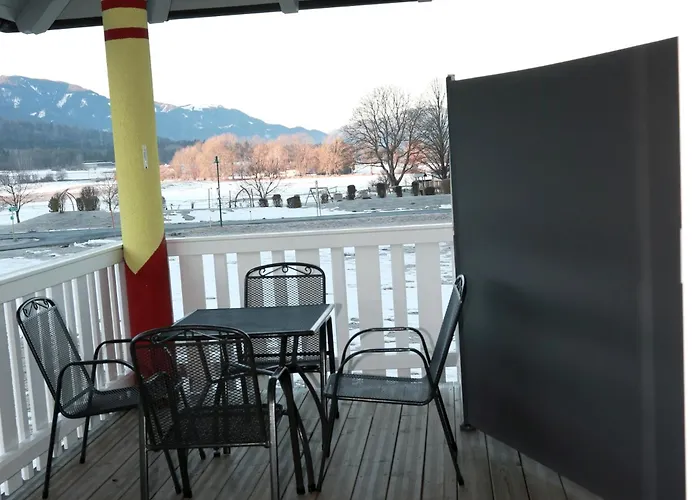 Apartments Steger