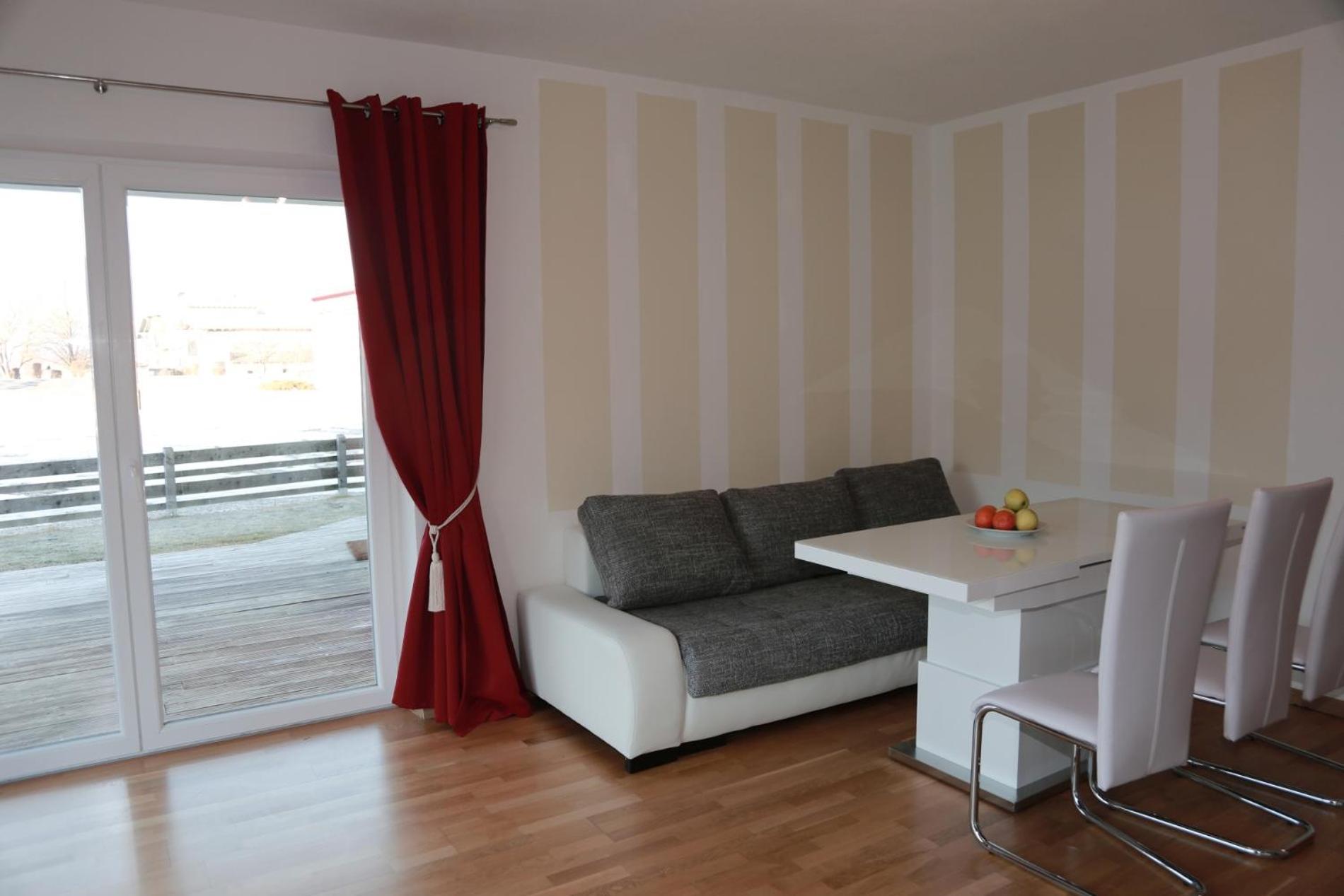 Steger Apartament