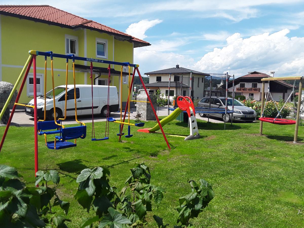 Steger Apartament *